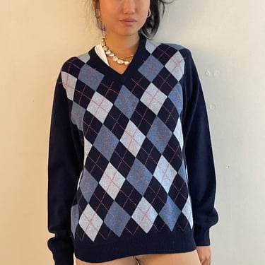 80s lambswool argyle sweater / vintage Brooks Brothers blue argyle lambswool intarsia oversized boyfriend V neck sweater | Large 