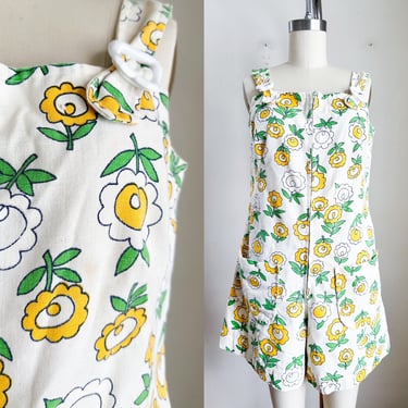 Vintage 1960s Daisy Novelty Print Playsuit Romper / M 