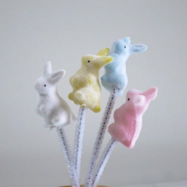 Mini 1:12 Pastel Bunny Rabbits, Gift Package Tie-On Decorations, Spring Wreath or Basket Supplies 