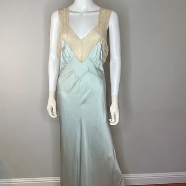 Decadence of Life - Vintage 1930s 1940s Ice Aqua Blue Silk Nightgown & Delicate Lace  - 4/6 
