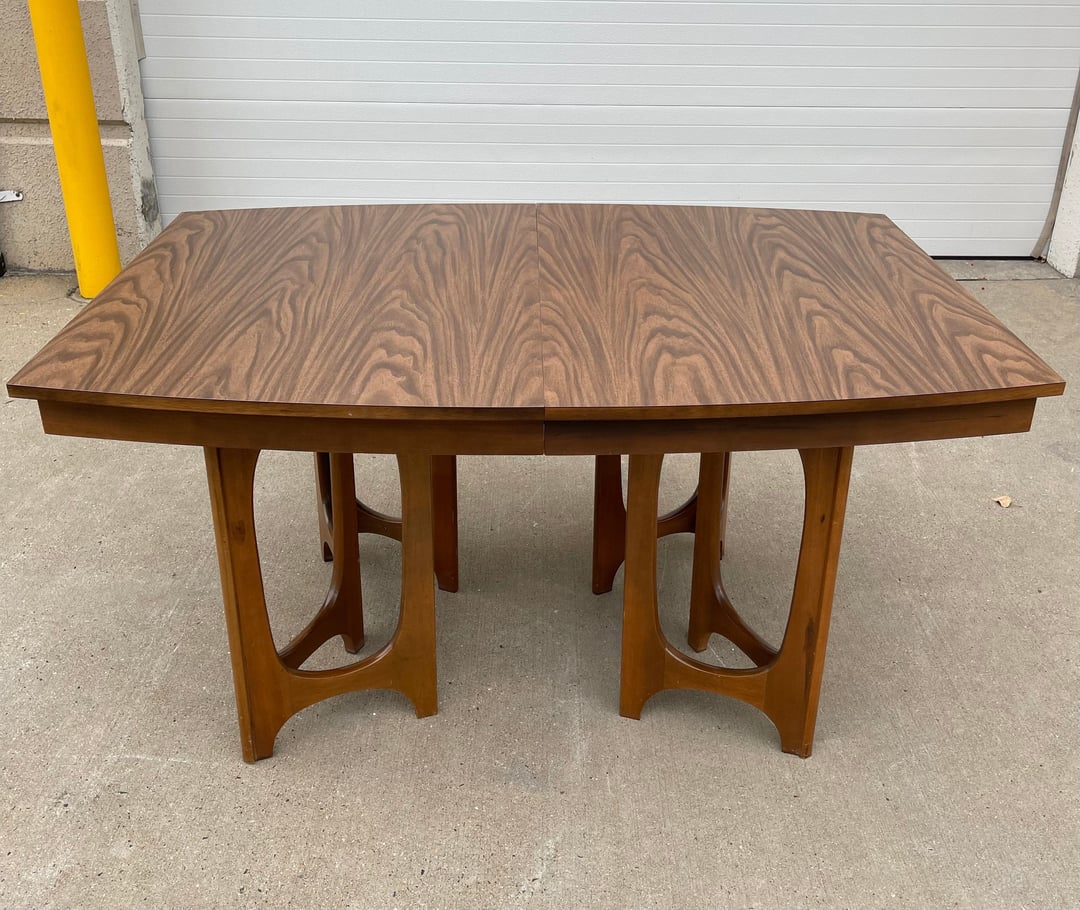 Mid Century Modern Dining Table Modage Furniture Sayreville, NJ