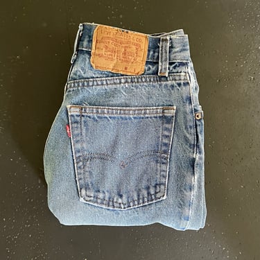 25 Levis jeans / vintage womens ultra high waisted faded zipper fly student Levis jeans made USA | small size 25 
