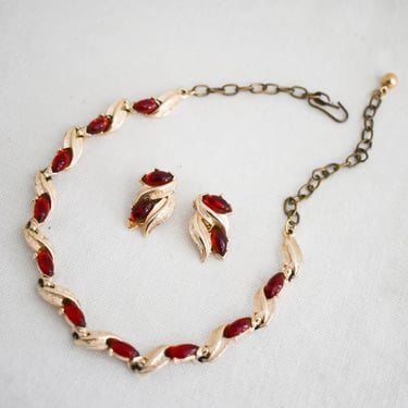Vintage 1960s ART Red Cabochon Choker and Clip Earrings Set 