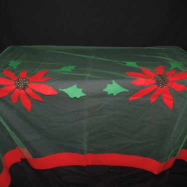 tulle Christmas tablecloth vintage 1950s poinsettia table linen 