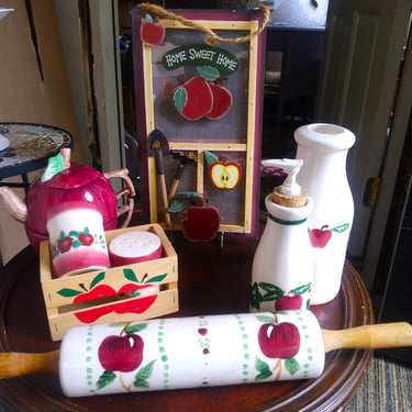 CLEARANCE:  VINTAGE Apple Kitchenware, Kitschy, Home Decor 