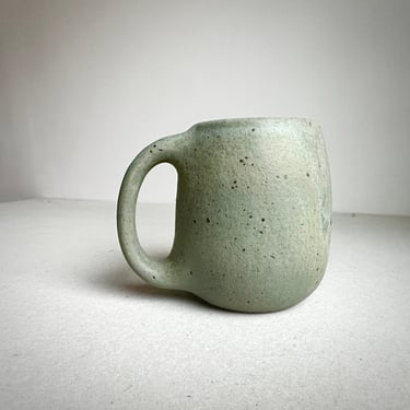 MADE TO ORDER Aged Green Mug 16oz, ceramic, pottery, handmade, coffeemug, coffee mug cup, handmademug, potterymug, sturdy big large mug 