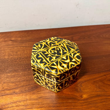Vintage Royal Copenhagen Fajance Hexagonal Lidded Box / Nils Thorsson  706 3363 / Mid Century Danish Ceramic Stoneware Pottery Container MCM 