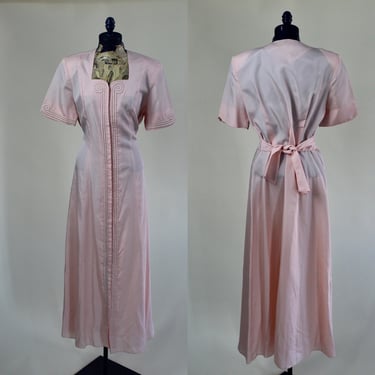 1940s Pastel Pink Front Zip Dressing Gown. Textron. By Copperhive Vintage. 