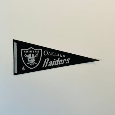 Vintage Oakland Raiders Small 12 Inch NFL Pennant Las Vegas Raiders 