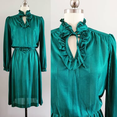1970s Dress High Ruffle Collar and Matching Belt - 70's Dress - 70s Women's Vintage Size Medium 