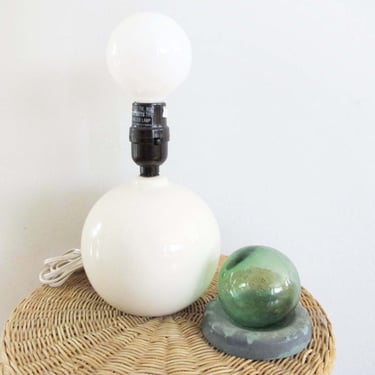 Vintage 80s Ball Table Lamp - 1980s White Ceramic Round Orb Bedside Lamp 