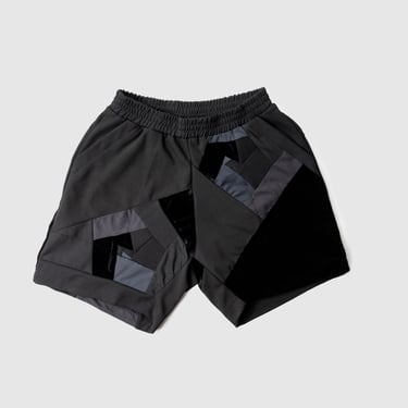 Grey 'all-over reroll' short