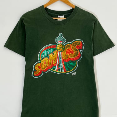 Vintage 1990's Seattle Super Sonics 'Patch Graphic' T-Shirt Sz. M