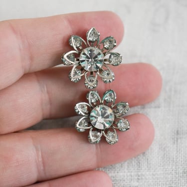 1950s Clear Rhinestone Flower Screw Back Earrings 