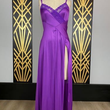 1970s nightgown, purple nylon, vintage lingerie, sexy slinky nightie, high slit, spaghetti straps, small, disco style, minx studio 54, 32 34 