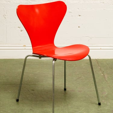 Original Arne Jacobsen for Fritz Hansen Red Ant Chair