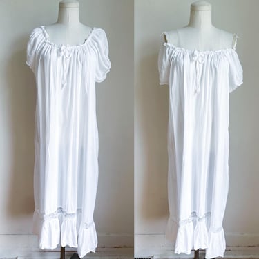 Vintage 1980s White Nightgown / Peasant Dress // fits many 