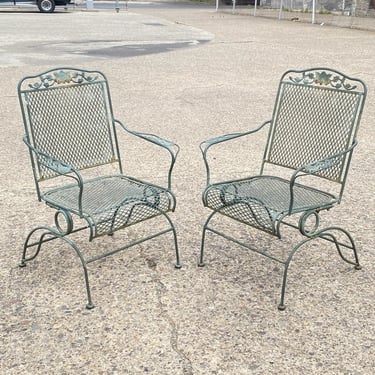Meadowcraft Dogwood Green Wrought Iron Outdoor Patio Coil Spring Chairs -  Pair