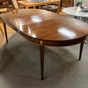 Stickley 'Federal' Mahogany Dining Table