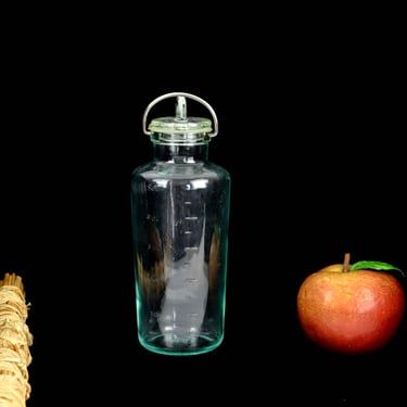 Design glass bottle Ole Palsby for Riihimäen Lasi Finland 500ml 0.5 liter storage bottle milk bottle vintage decoration 70s 