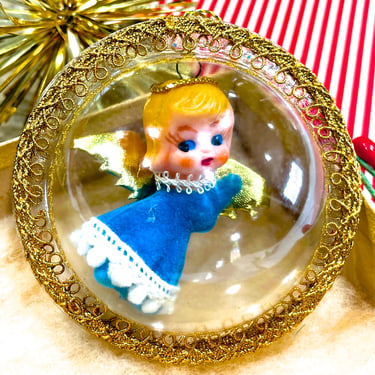 まーちゃん さま】* vintage ornament ❀ かごを持った女の子お好きな