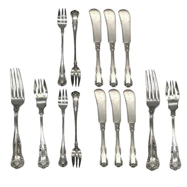 Edwardian "Regent" 16 piece Fork/Knife Silver Plate Silverware Set by Gorham 