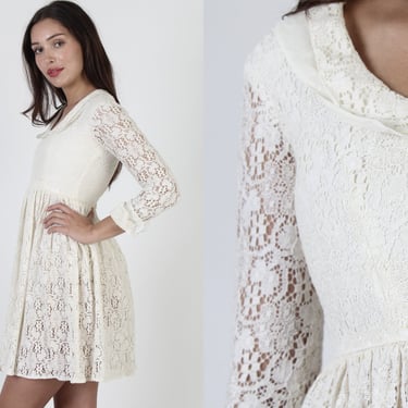 White Crochet Lace Mod Mini Dress, Peter Pan Roll Collar, Sheer See Through Sexy Mod Frock, Vintage 60s School Girl Uniform 