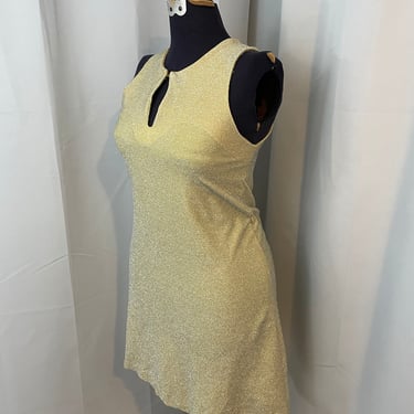 Gold Lurex Dress 1960s vintage Mod A line keyhole neckline metallic M 