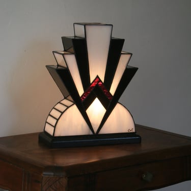 Art Deco Tiffany Stained Glass Lamp 