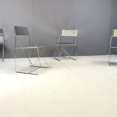 X-Line Chairs by Niels Jorgen Haugesen for Magis, 1977, Set of 4 - vintage italian design dining chairs 