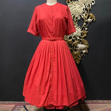 1950s shirtwaist, red cotton, vintage dress, fit and flare, 50s housewife, deadstock, medium, full skirt, button front, mrs maisel, mad men 