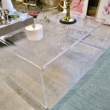LUCITE WATERFALL COFFEE TABLE