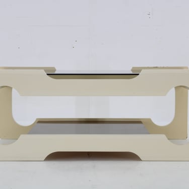 1970s Design Coffee Table , Italy / Vintage Table / white colour / Mid-century / 