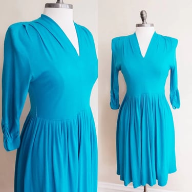 1940s Blue Dress by Carrie Walker / 40s V Neck Day Dress Pleated Skirt Wool Blend / M 