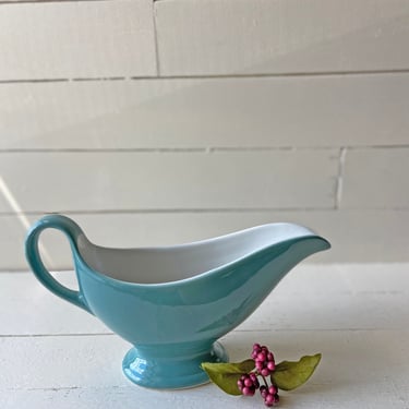 Vintage Green Gravy Boat // Vintage Gravy Boat // Vintage Thanksgiving // Perfect Gift 