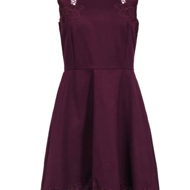 Ted Baker - Burgundy Sleeveless Cocktail Dress w/ Floral Embroidery Detail Sz 8