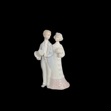 Vintage 1970s Retired Spanish Porcelain LLADRO Bride and Groom Figurine Sculpture #4808 