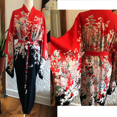 Gorgeous Vintage Japanese Kimono Robe  Reversible with amazing floral Floral Print and matching sash! 