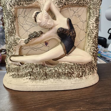 Vintage 1950s NYS Chalkware Ballet Dancer Lamp