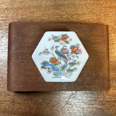 Wedgwood Kutani Crane Jewelry/Trinket Box 