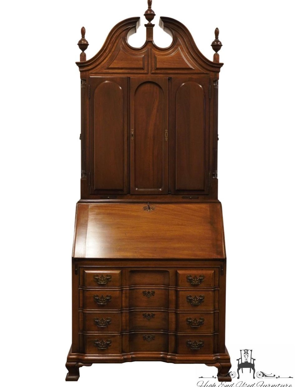 MADDOX FURNITURE Solid Pecan Traditional British Imperial Style 38
