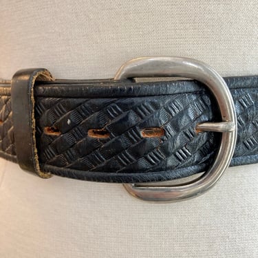 Vintage 80s BASKETWEAVE TOOLED WESTERN Leather Belt 