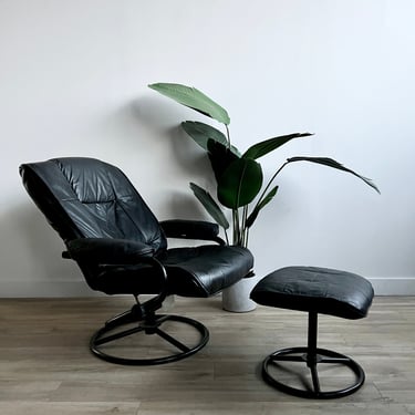 Vintage Vegan Leather Lounge Chair & Ottoman