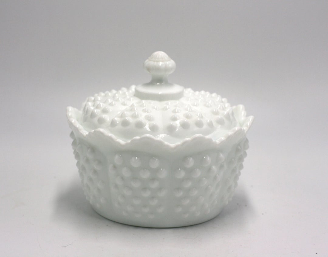 Collectibles Vintage Fenton Milk Glass 4 Toed Oval Candy Dish Hobnail Pattern Circa 1950 S Art