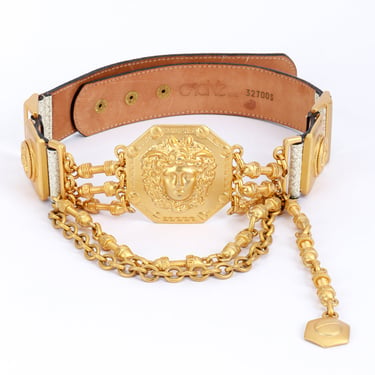 Medusa Medallion Leather Chain Belt