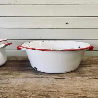 Red and White Enamel Bowl with Handles Modern Farmhouse European French Farmhouse Kitchen Camping Washing Metal Bowl Wash Basin Large Bowl 