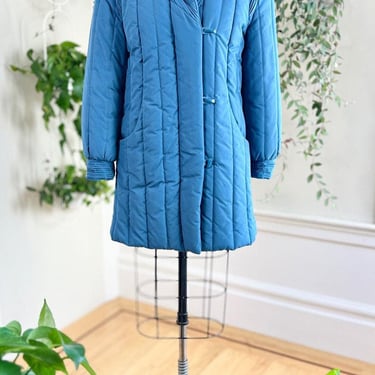 Vintage 1980s Puffer Coat | 80s Blue Quilted Down-Feel Winter Ski Snow Warm Short Puffy Jacket | medium 