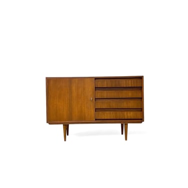 Petite Credenza - Made in Germany 