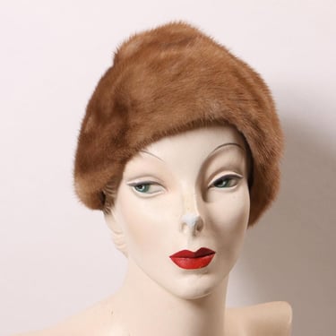 Vintage 1950s Brown Fur Hat in Classic Round | RareJule  display picture 2