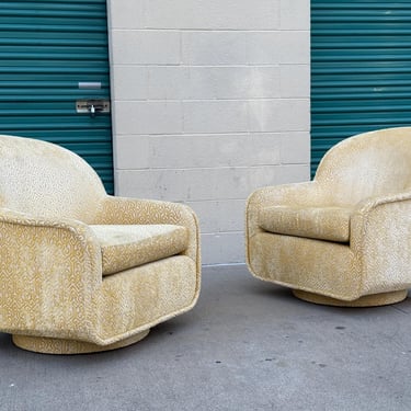 Pair of Mid-Century Yellow Crushed Swivel Chairs - Circa 1960s 